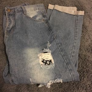 High Waist Destroyed Mom Jeans